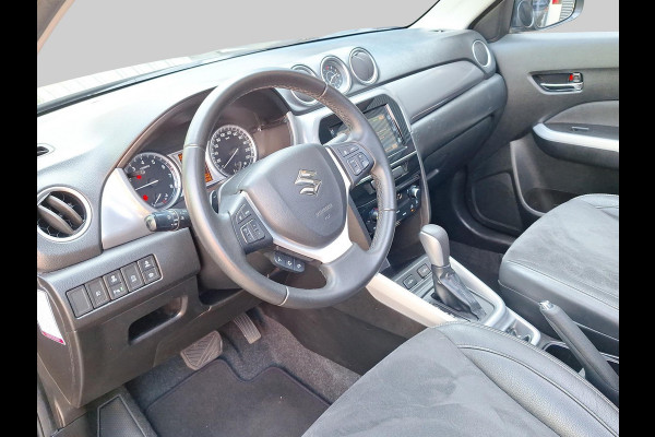Suzuki Vitara 1.6 High Executive | Trekhaak | Schuif/ open dak | Stoelverwarming | Navi | Clima | Keyless Entry