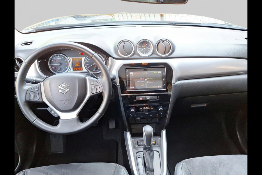 Suzuki Vitara 1.6 High Executive | Trekhaak | Schuif/ open dak | Stoelverwarming | Navi | Clima | Keyless Entry