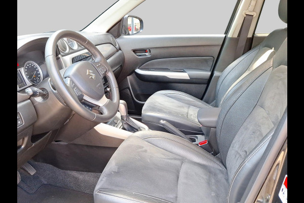 Suzuki Vitara 1.6 High Executive | Trekhaak | Schuif/ open dak | Stoelverwarming | Navi | Clima | Keyless Entry