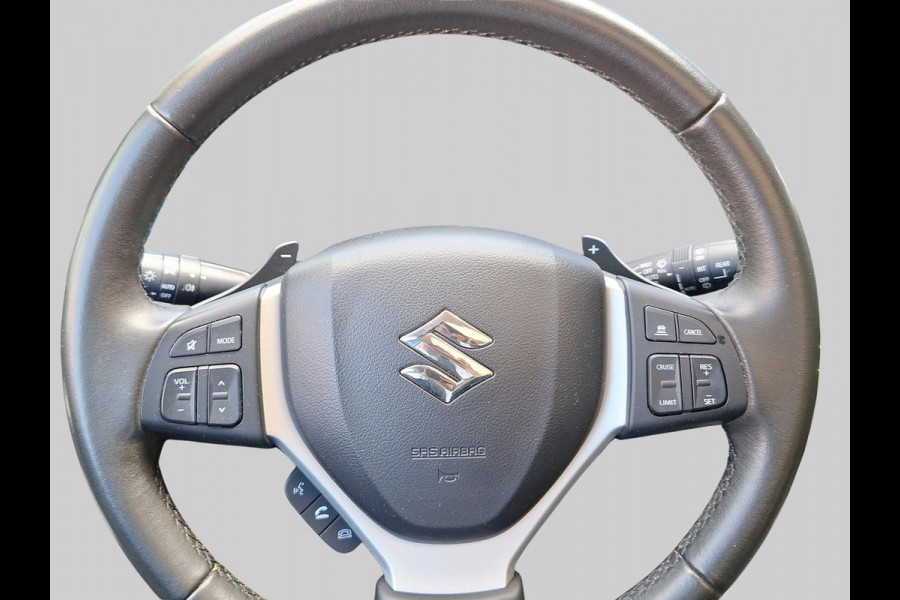 Suzuki Vitara 1.6 High Executive | Trekhaak | Schuif/ open dak | Stoelverwarming | Navi | Clima | Keyless Entry