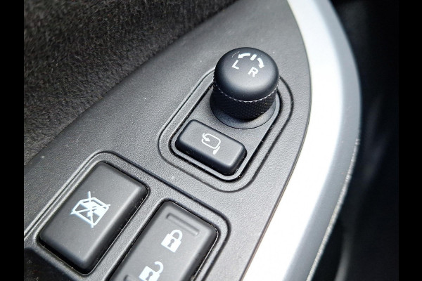 Suzuki Vitara 1.6 High Executive | Trekhaak | Schuif/ open dak | Stoelverwarming | Navi | Clima | Keyless Entry
