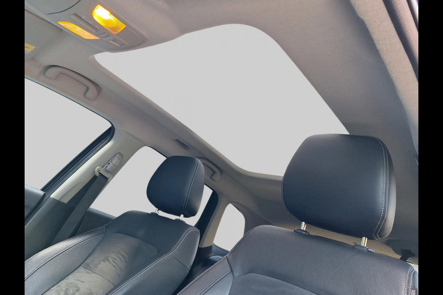 Suzuki Vitara 1.6 High Executive | Trekhaak | Schuif/ open dak | Stoelverwarming | Navi | Clima | Keyless Entry