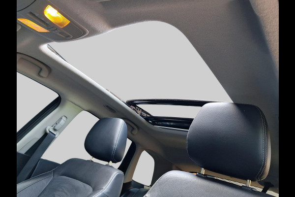 Suzuki Vitara 1.6 High Executive | Trekhaak | Schuif/ open dak | Stoelverwarming | Navi | Clima | Keyless Entry