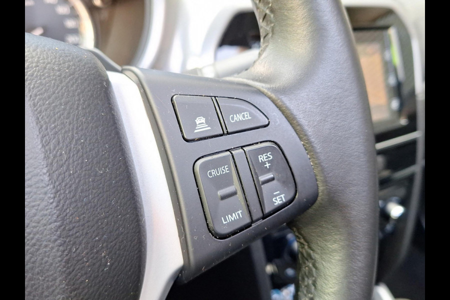 Suzuki Vitara 1.6 High Executive | Trekhaak | Schuif/ open dak | Stoelverwarming | Navi | Clima | Keyless Entry