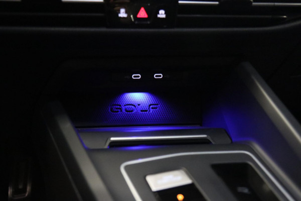 Volkswagen Golf 2.0 TSI R 4Motion PERFORMANCE AKRA/PANO/HUD/IQ/H&K/BOMVOL