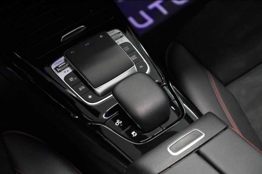 Mercedes-Benz A-Klasse AMG 35 4MATIC PANODAK/AMGSTUUR/BURM/VOL