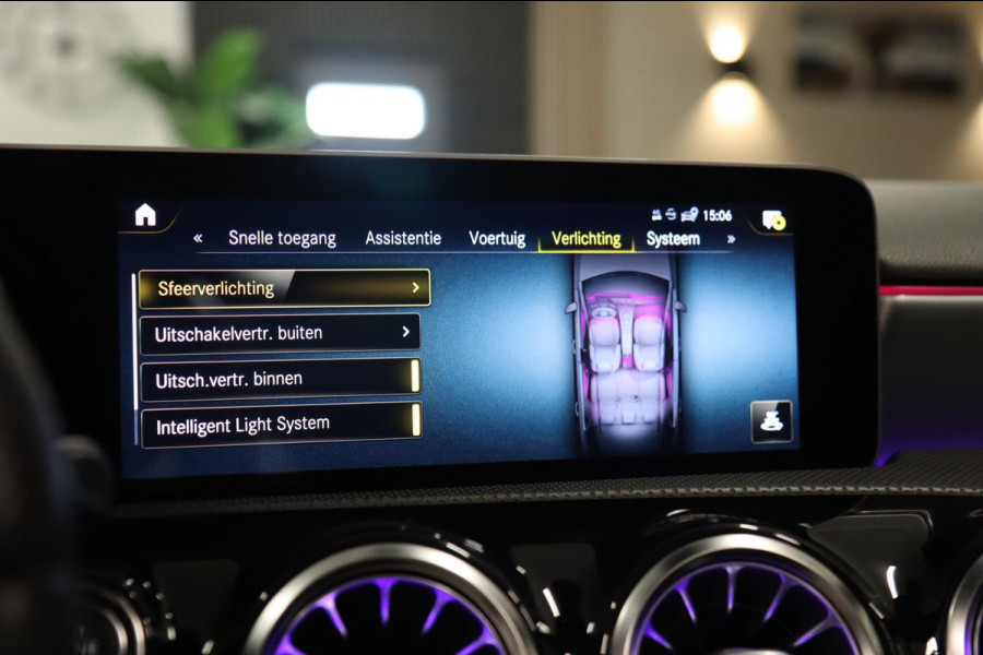 Mercedes-Benz A-Klasse AMG 35 4MATIC PANODAK/AMGSTUUR/BURM/VOL