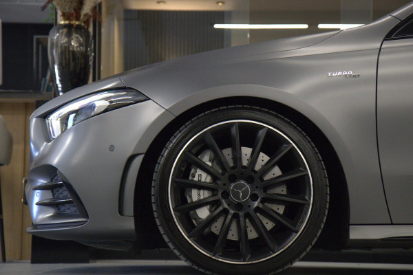 Mercedes-Benz A-Klasse AMG 35 4MATIC PANODAK/AMGSTUUR/BURM/VOL