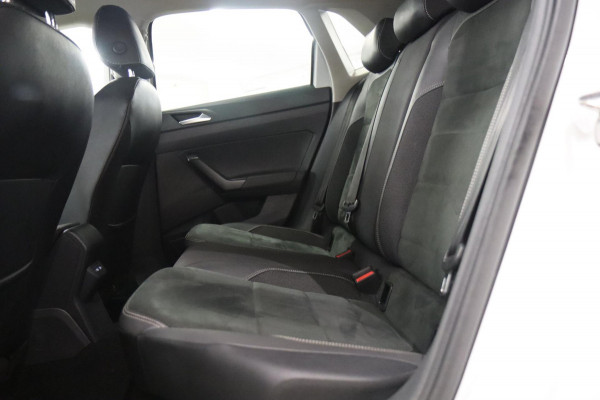 Volkswagen Polo 1.0 TSI Life R-Line IQ Light /KEYLES/CAM/CARPLAY/VOL