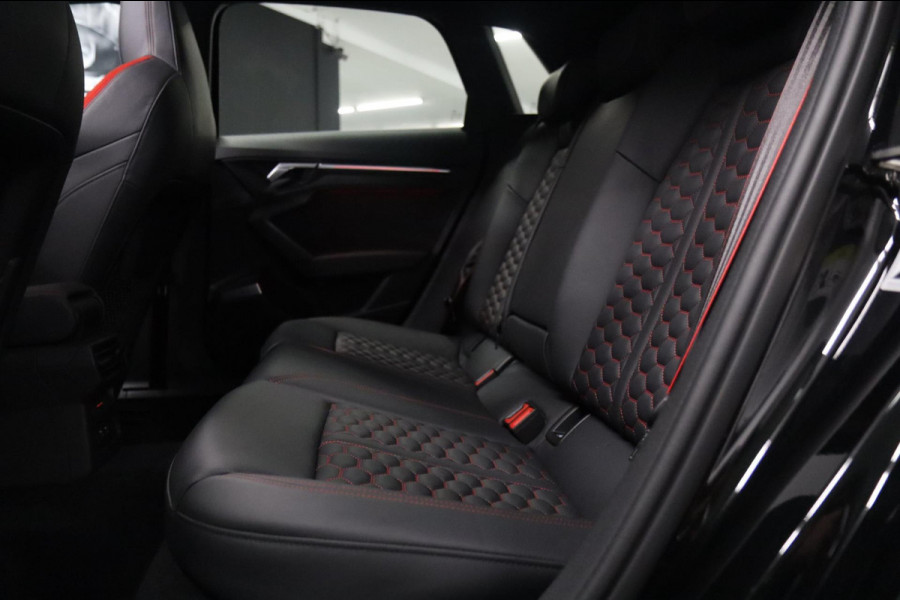 Audi RS3 Sportback 2.5 TFSI quattro /PANO/B&O/Memory/BOMVOL