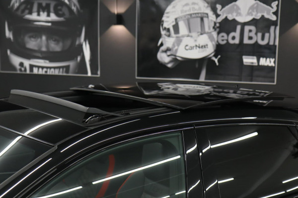 Audi RS3 Sportback 2.5 TFSI quattro /PANO/B&O/Memory/BOMVOL