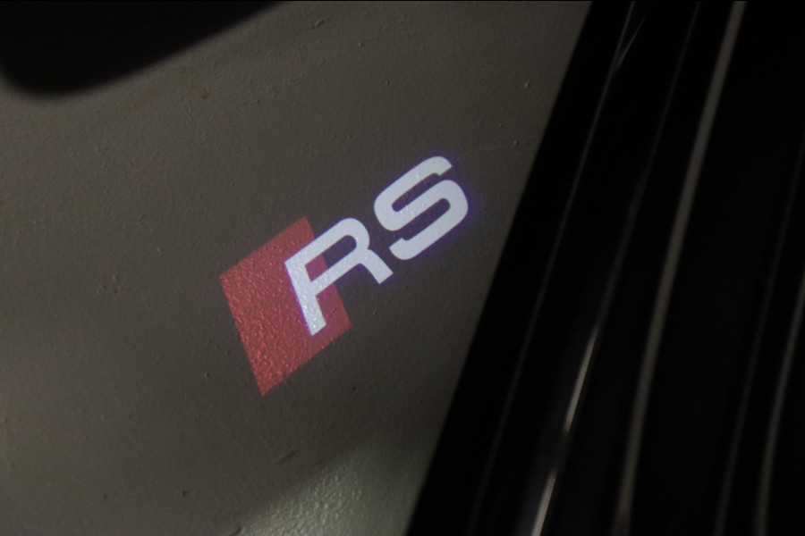 Audi RS3 Sportback 2.5 TFSI quattro /PANO/B&O/Memory/BOMVOL