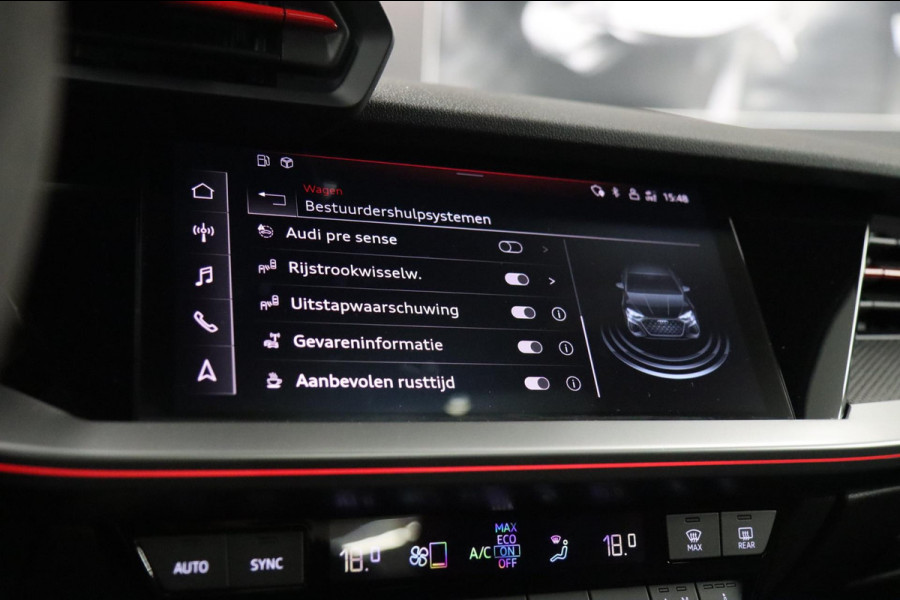 Audi RS3 Sportback 2.5 TFSI quattro /PANO/B&O/Memory/BOMVOL