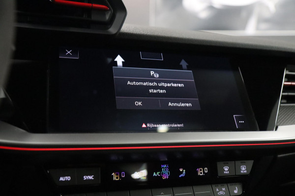 Audi RS3 Sportback 2.5 TFSI quattro /PANO/B&O/Memory/BOMVOL