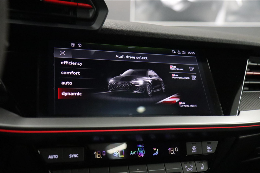 Audi RS3 Sportback 2.5 TFSI quattro /PANO/B&O/Memory/BOMVOL