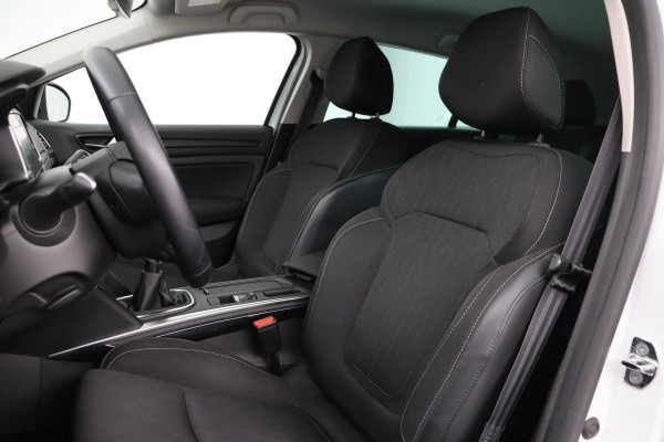 Renault Mégane 1.3 TCe Limited | Carplay | Keyless | Navigatie | Climate control | Parkeerhulp | Cruise control | DAB | Bluetooth