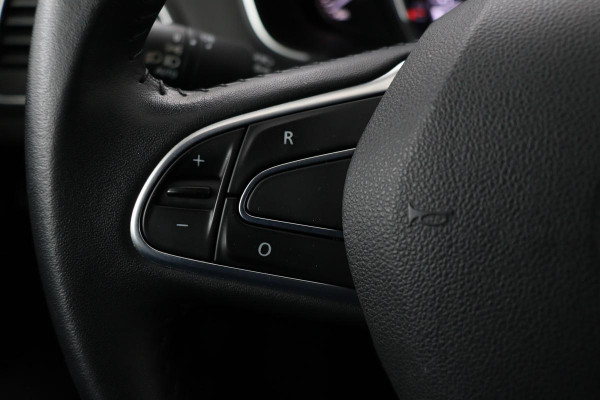 Renault Mégane 1.3 TCe Limited | Carplay | Keyless | Navigatie | Climate control | Parkeerhulp | Cruise control | DAB | Bluetooth