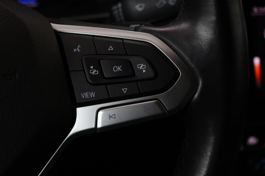 Volkswagen Passat 1.5 TSI R Line | Stoelverwarming | Matrix LED | Adaptive cruise | Carplay | Leder/Alcantara | Navigatie | Parkeerhulp