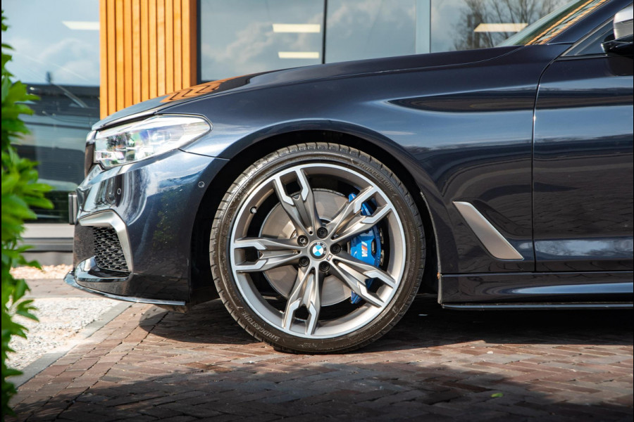 BMW 5 Serie Touring M550d xDrive High Executive Panodak Adapt. cruise 360Cam