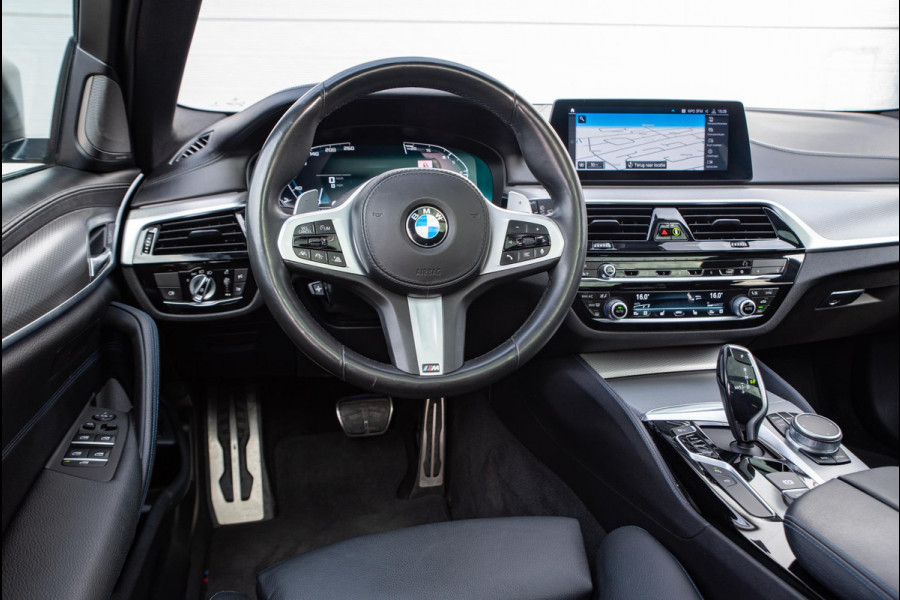 BMW 5 Serie Touring M550d xDrive High Executive Panodak Adapt. cruise 360Cam