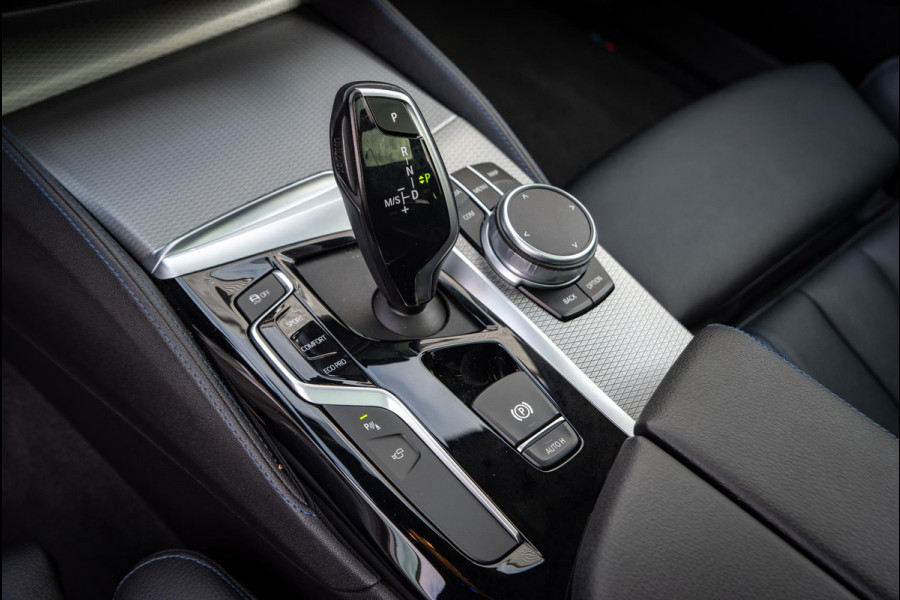 BMW 5 Serie Touring M550d xDrive High Executive Panodak Adapt. cruise 360Cam