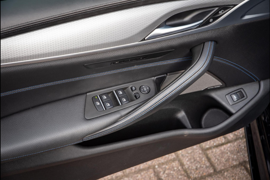 BMW 5 Serie Touring M550d xDrive High Executive Panodak Adapt. cruise 360Cam