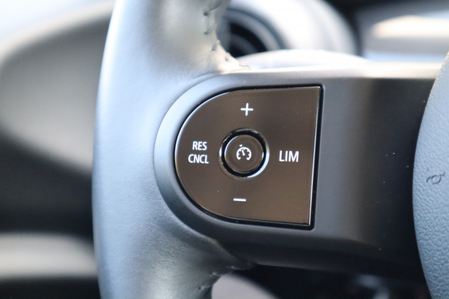 MINI Mini 1.5 One Essential | LED | Carplay |