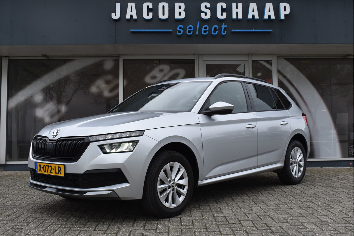 Škoda Kamiq 1.0 TSI Sport Business / Carplay / Sensoren achter / LED / Sportstoelen Škoda Kamiq 1.0 TSI Sport Business / Carplay / Sensoren achter / LED / Sportstoelen
