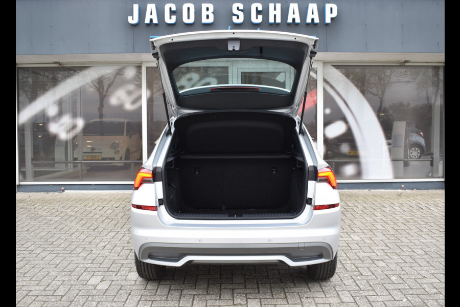 Škoda Kamiq 1.0 TSI Sport Business / Carplay / Sensoren achter / LED / Sportstoelen