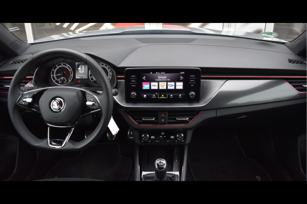 Škoda Kamiq 1.0 TSI Sport Business / Carplay / Sensoren achter / LED / Sportstoelen