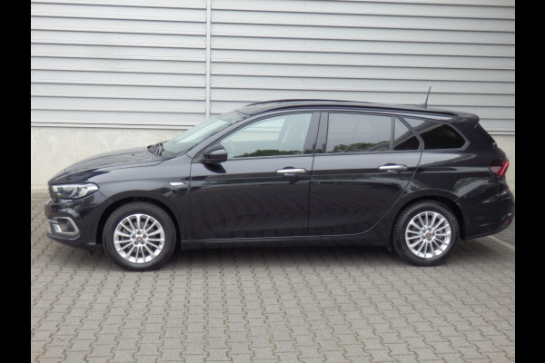 Fiat Tipo 100pk | Station | Life | Camera | Clima | Apple Carpl/ Andr. Aut