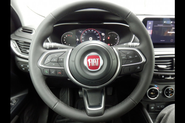 Fiat Tipo 100pk | Station | Life | Camera | Clima | Apple Carpl/ Andr. Aut