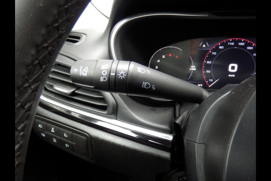 Fiat Tipo 100pk | Station | Life | Camera | Clima | Apple Carpl/ Andr. Aut