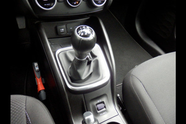 Fiat Tipo 100pk | Station | Life | Camera | Clima | Apple Carpl/ Andr. Aut