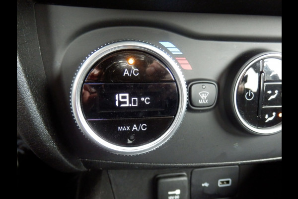 Fiat Tipo 100pk | Station | Life | Camera | Clima | Apple Carpl/ Andr. Aut