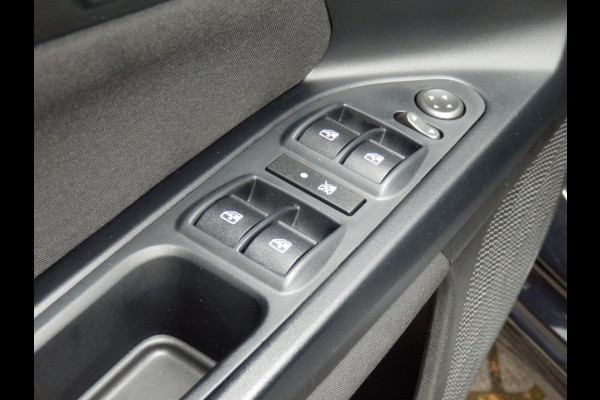 Fiat Tipo 100pk | Station | Life | Camera | Clima | Apple Carpl/ Andr. Aut