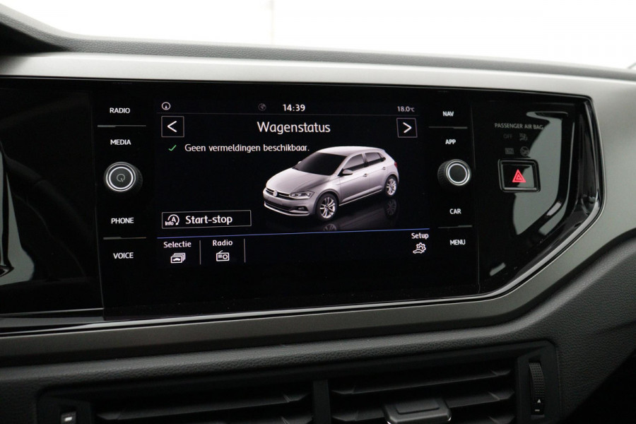 Volkswagen Polo 1.0 TSI Comfortline (NAVIGATIE CARPLAY, STUURBEDIENING, 1e EIGENAAR, GOED ONDERHOUDEN)