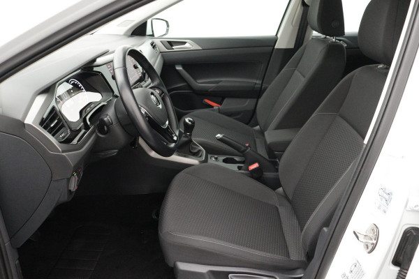 Volkswagen Polo 1.0 TSI Comfortline (NAVIGATIE CARPLAY, STUURBEDIENING, 1e EIGENAAR, GOED ONDERHOUDEN)