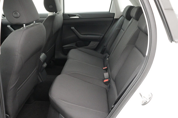 Volkswagen Polo 1.0 TSI Comfortline (NAVIGATIE CARPLAY, STUURBEDIENING, 1e EIGENAAR, GOED ONDERHOUDEN)