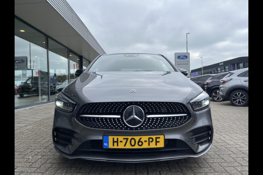 Mercedes-Benz B-Klasse 220 Launch Edition Premium Plus | 190pk Automaat | Panoramadak | Matrix LED | Stoelverwarming | Winterset