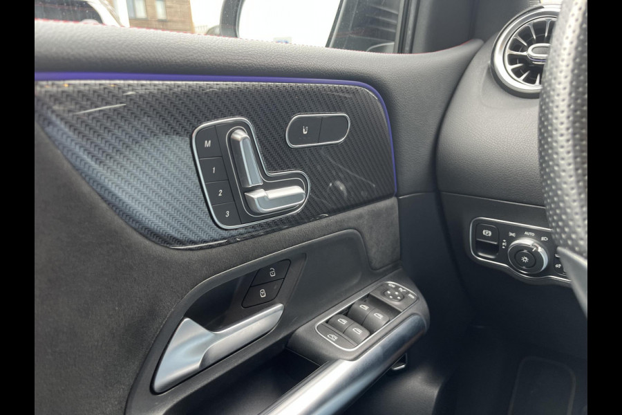 Mercedes-Benz B-Klasse 220 Launch Edition Premium Plus | 190pk Automaat | Panoramadak | Matrix LED | Stoelverwarming | Winterset
