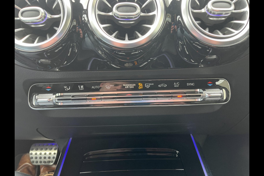 Mercedes-Benz B-Klasse 220 Launch Edition Premium Plus | 190pk Automaat | Panoramadak | Matrix LED | Stoelverwarming | Winterset
