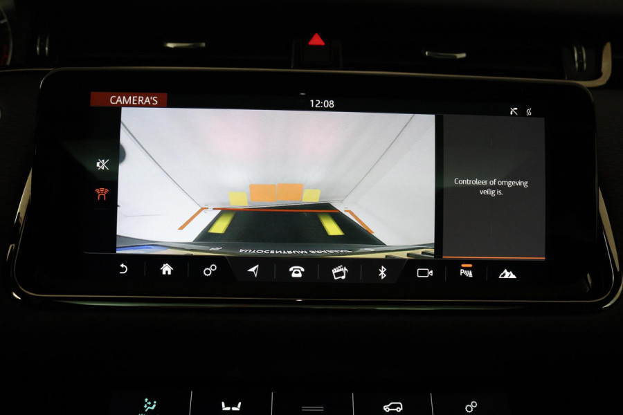 Land Rover Range Rover Evoque 2.0 P250 AWD S (PARKEERSENSOREN, STUUR/STOEL VERWARMING, CAMERA, NAVIGATIE, ELEKTR STOELEN)