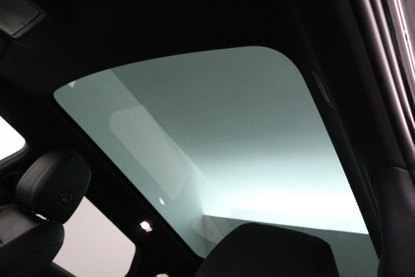 Land Rover Range Rover Evoque 2.0 P250 AWD S (PARKEERSENSOREN, STUUR/STOEL VERWARMING, CAMERA, NAVIGATIE, ELEKTR STOELEN)