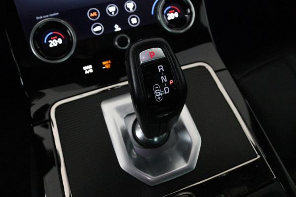 Land Rover Range Rover Evoque 2.0 P250 AWD S (PARKEERSENSOREN, STUUR/STOEL VERWARMING, CAMERA, NAVIGATIE, ELEKTR STOELEN)