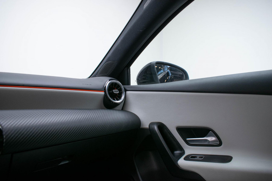 Mercedes-Benz A-Klasse 180 d Business Solution | Camera | Navi | LED |