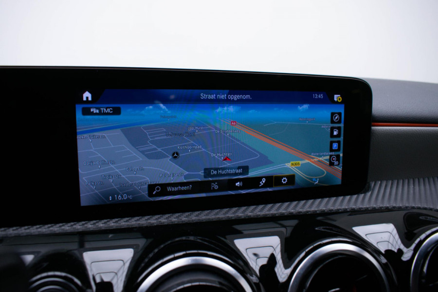 Mercedes-Benz A-Klasse 180 d Business Solution | Camera | Navi | LED |