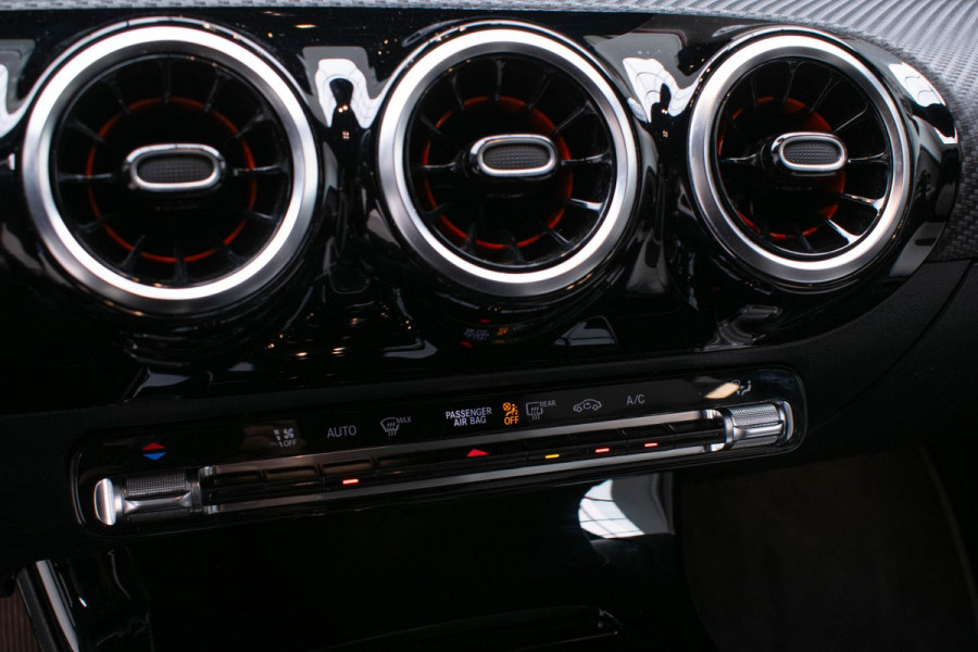 Mercedes-Benz A-Klasse 180 d Business Solution | Camera | Navi | LED |