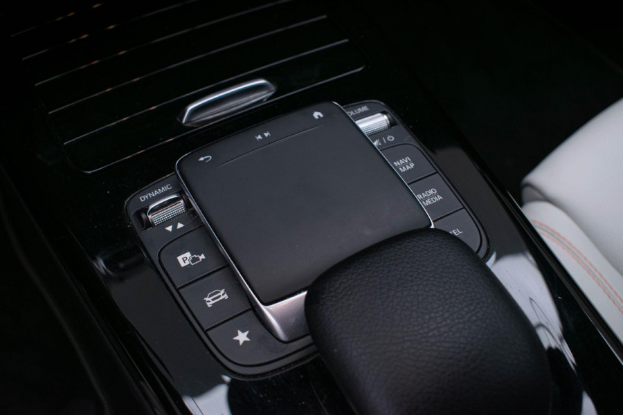 Mercedes-Benz A-Klasse 180 d Business Solution | Camera | Navi | LED |