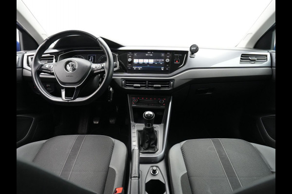 Volkswagen Polo 1.0 TSI 95pk Highline Stoelverwarming Clima Pdc Lm Velgen 140